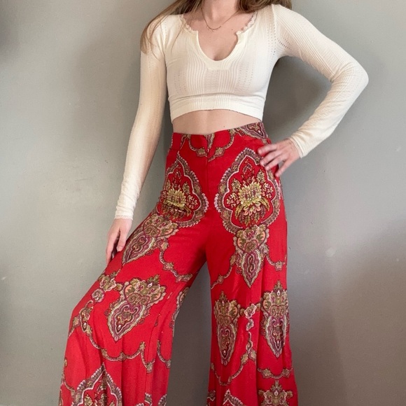 Anthropologie red Manon Flared Pants - Picture 3 of 11